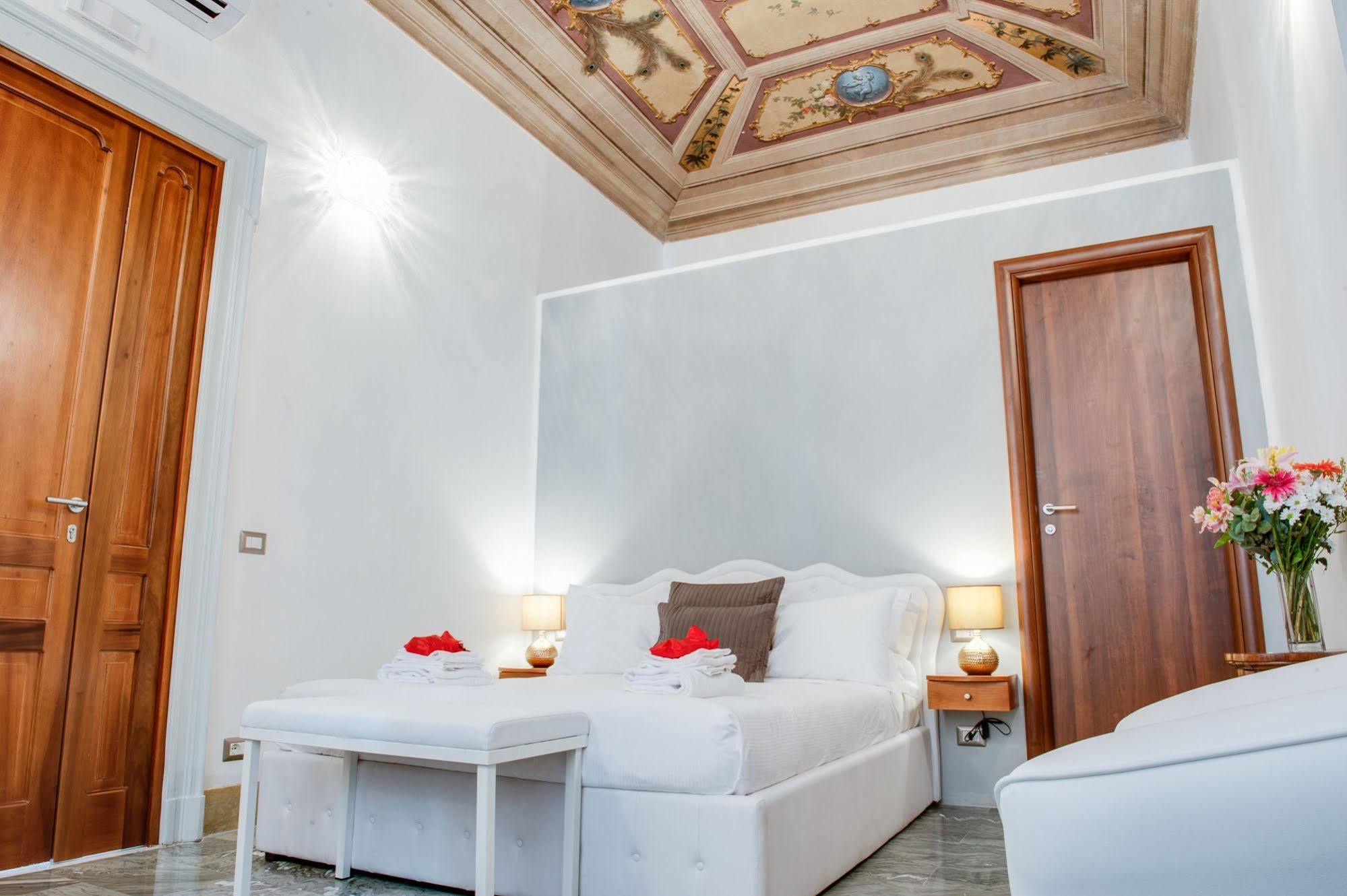 Lh Royal Suites Terrace Rome Exterior photo