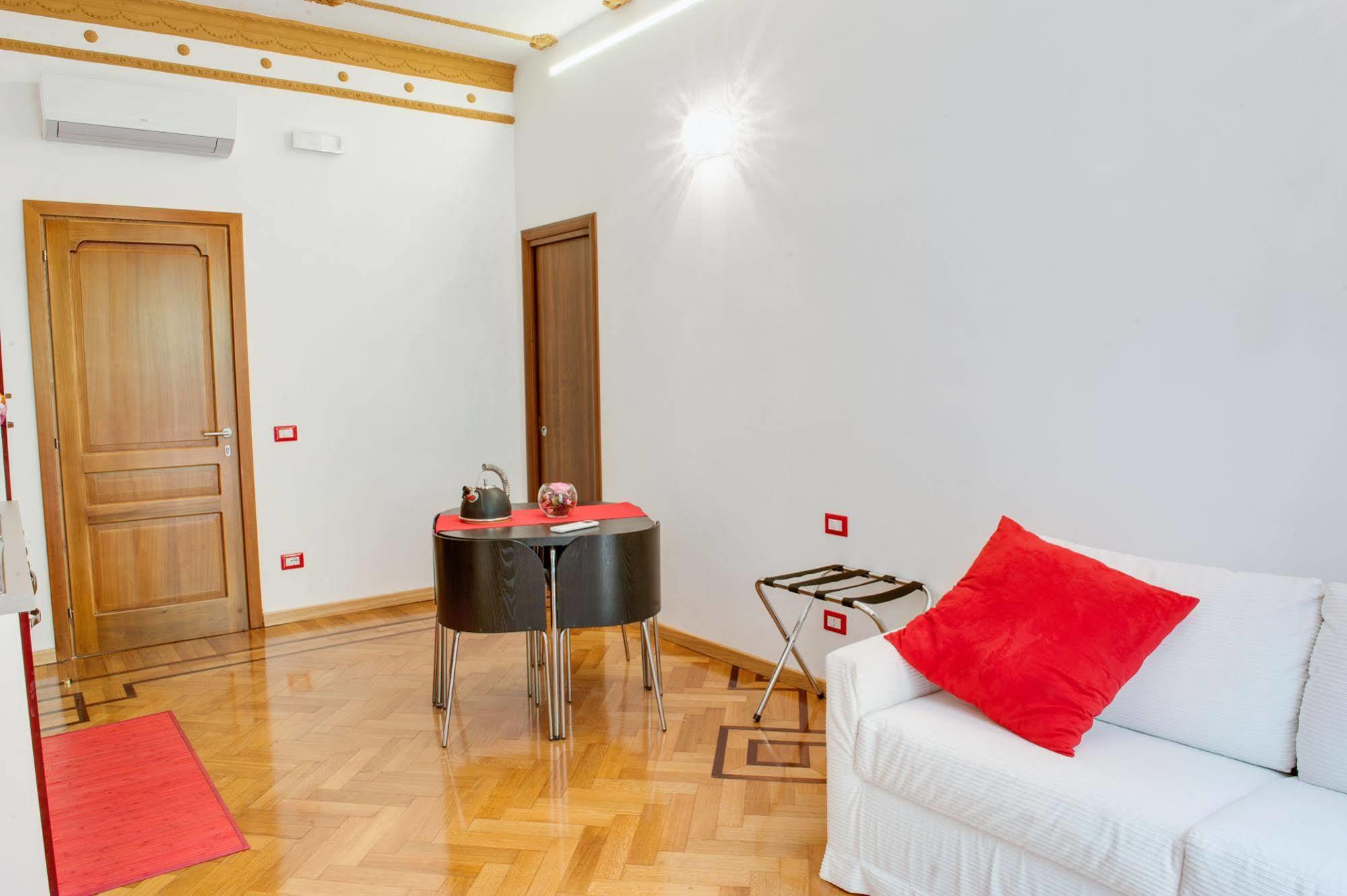Lh Royal Suites Terrace Rome Exterior photo