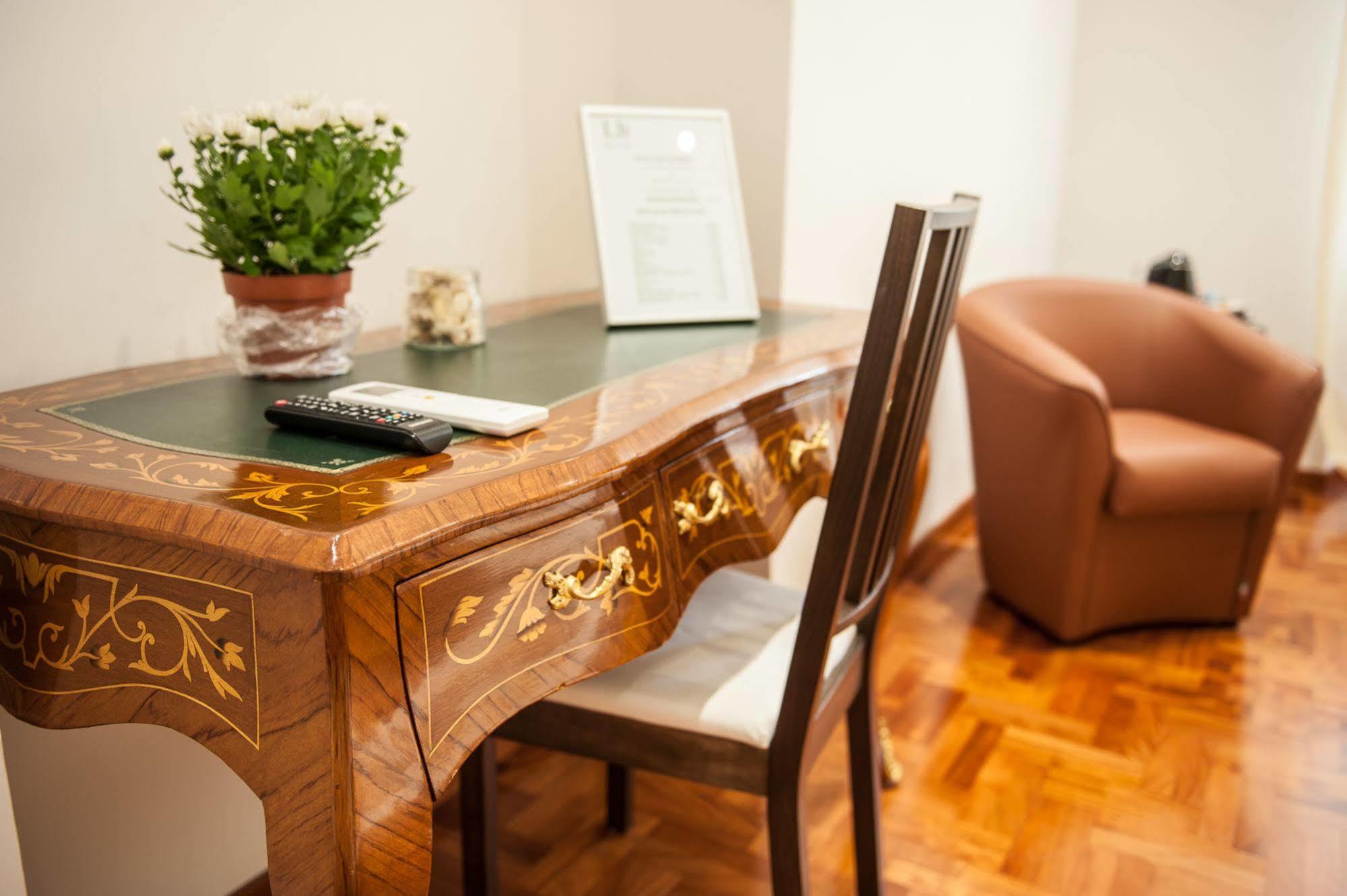 Lh Royal Suites Terrace Rome Exterior photo